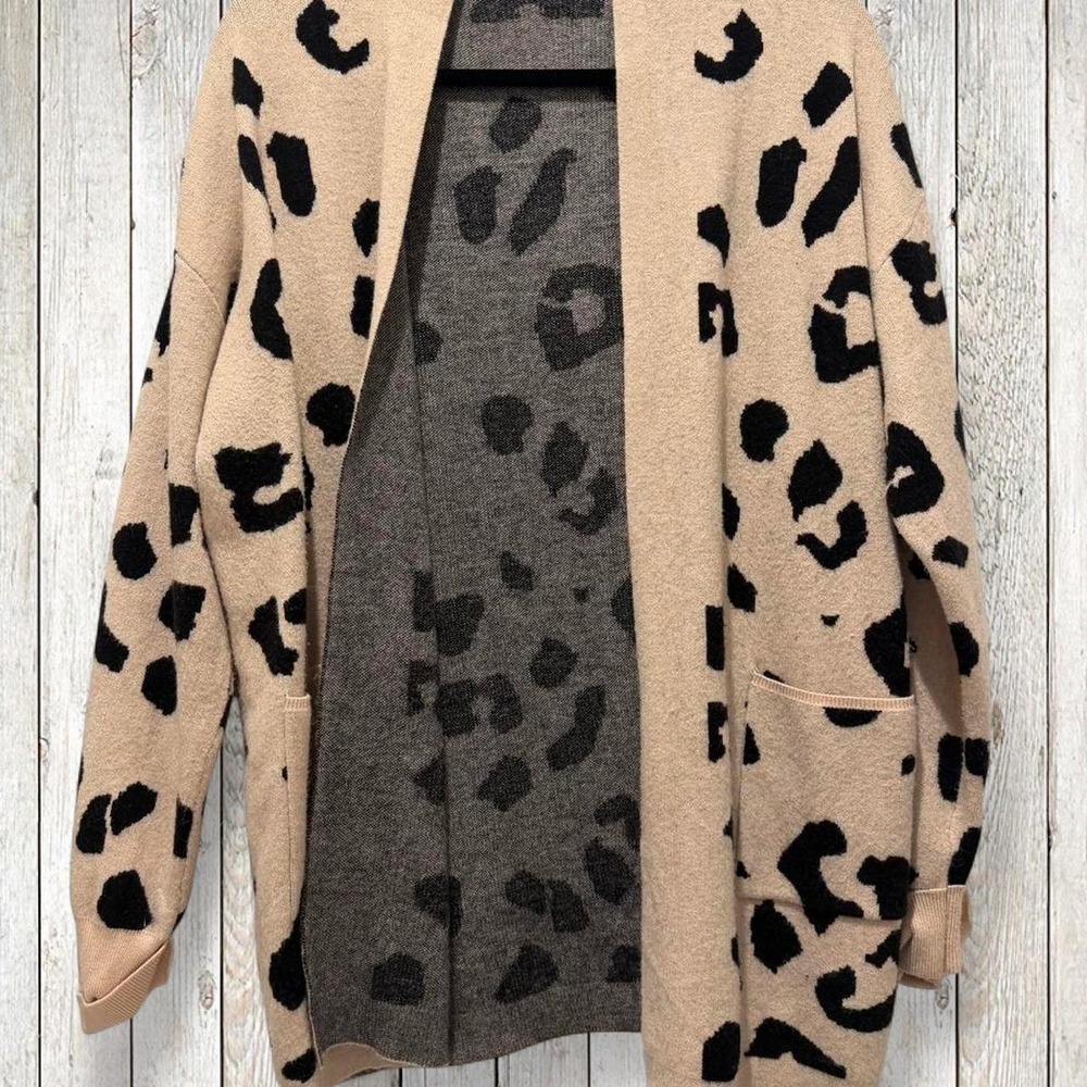 Neutral Womens Cardigan Sweater Apricot Black Leopard Print Open Front Medium